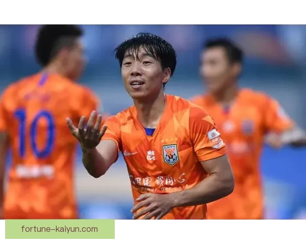 秘鲁队在国际赛季中边路突破表现稳健，备受关注